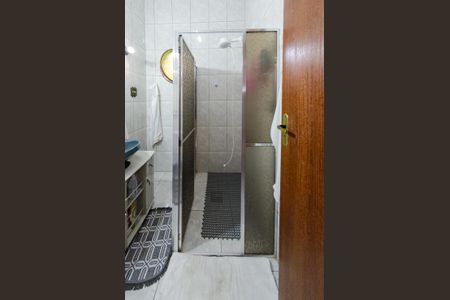 Casa à venda com 600m², 8 quartos e 3 vagasCasa 2 - Banheiro social