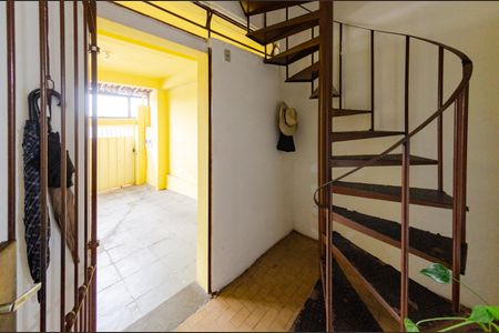 Casa à venda com 600m², 8 quartos e 3 vagasCasa 3 - Entrada