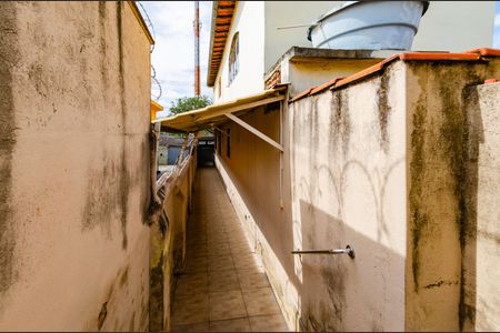 Casa à venda com 600m², 8 quartos e 3 vagasCasa 1 - Entrada