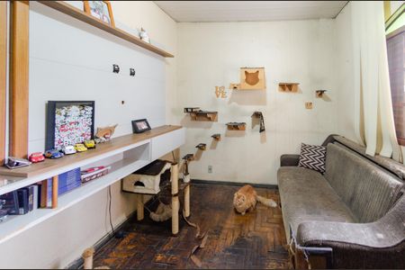 Casa à venda com 600m², 8 quartos e 3 vagasCasa 3 - Quarto 2