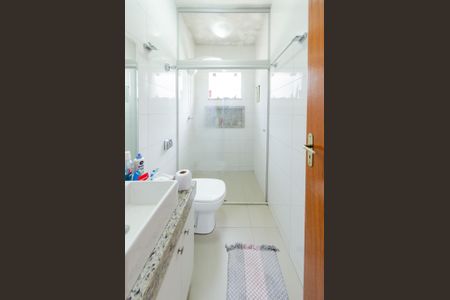 Casa à venda com 600m², 8 quartos e 3 vagasCasa 1 - Banheiro