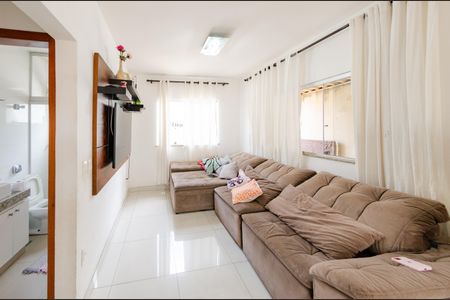 Casa à venda com 600m², 8 quartos e 3 vagasCasa 1 - Sala