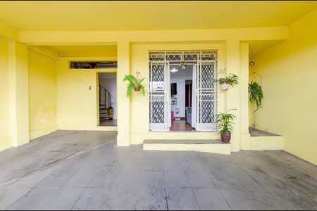 Casa à venda com 600m², 8 quartos e 3 vagasCasa 2 e 3 - Garagem