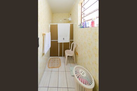 Casa à venda com 600m², 8 quartos e 3 vagasCasa 2 - Banheiro suíte