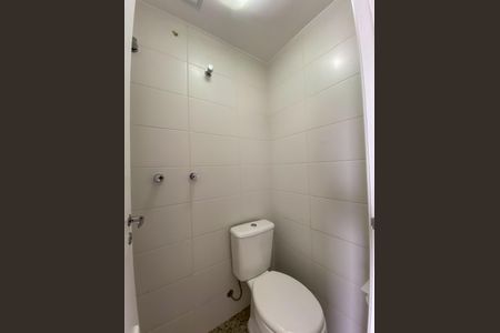 Apartamento à venda com 101m², 2 quartos e 2 vagasLavabo