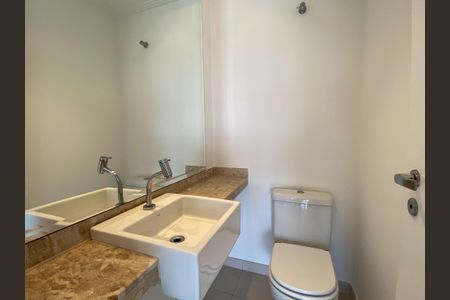 Apartamento à venda com 101m², 2 quartos e 2 vagasLavabo