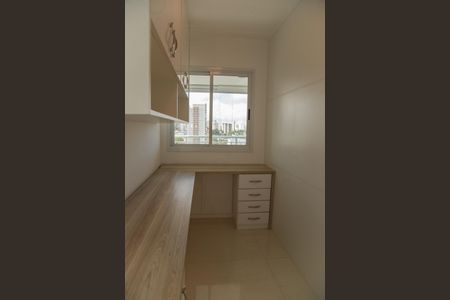 Apartamento à venda com 101m², 2 quartos e 2 vagasEscritório