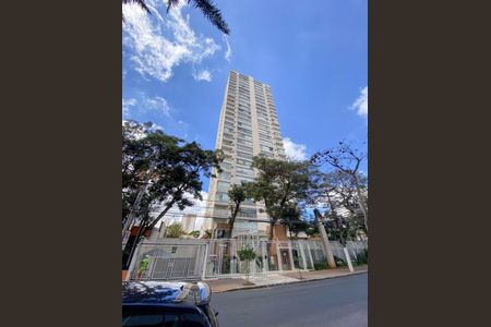 Apartamento à venda com 101m², 2 quartos e 2 vagasFachada