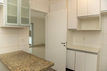 Apartamento à venda com 101m², 2 quartos e 2 vagasCozinha