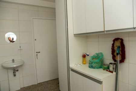 Apartamento à venda com 101m², 2 quartos e 2 vagasÁrea de Serviço