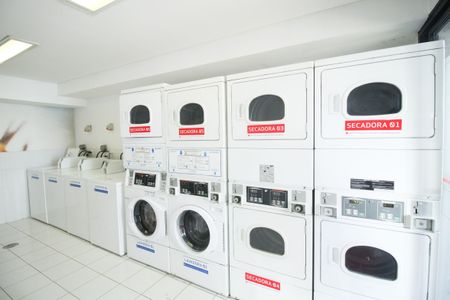 Apartamento para alugar com 69m², 2 quartos e 1 vagaÁrea comum