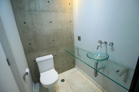 Apartamento para alugar com 69m², 2 quartos e 1 vagaBanheiro