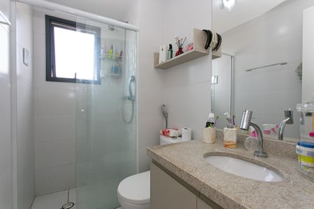 Apartamento à venda com 73m², 3 quartos e 1 vaga Apartamento à venda com 73m², 3 quartos e 1 vagaBanheiro da Suíte