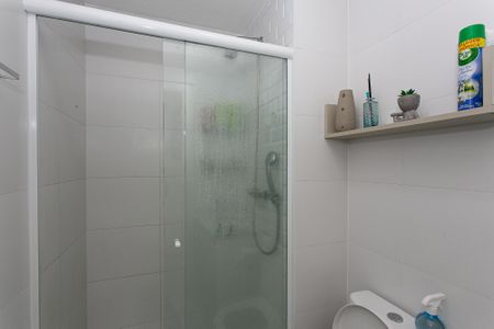 Apartamento à venda com 73m², 3 quartos e 1 vaga Apartamento à venda com 73m², 3 quartos e 1 vagaBanheiro