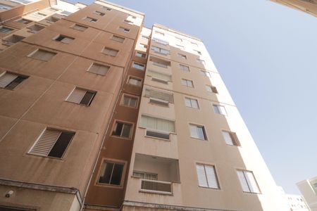 Apartamento para alugar com 58m², 2 quartos e 1 vagaFachada