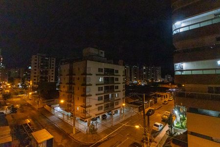 Apartamento para alugar com 73m², 2 quartos e 1 vaga Apartamento para alugar com 73m², 2 quartos e 1 vagaVaranda do Quarto 1