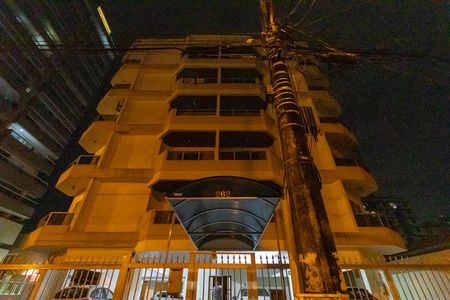 Apartamento para alugar com 73m², 2 quartos e 1 vaga Apartamento para alugar com 73m², 2 quartos e 1 vagaFachada