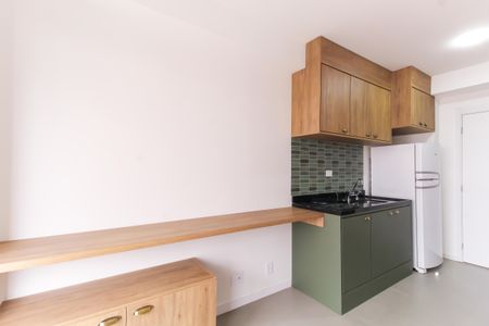 Studio para alugar com 31m², 1 quarto e sem vaga Studio para alugar com 31m², 1 quarto e sem vagaSala/Cozinha