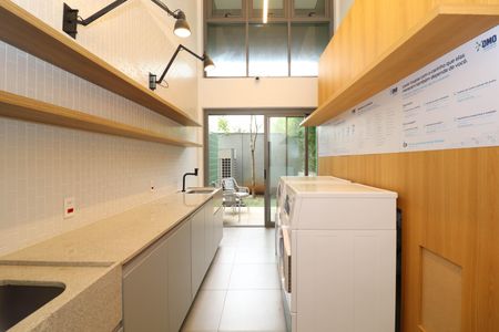 Studio para alugar com 50m², 1 quarto e sem vaga Studio para alugar com 50m², 1 quarto e sem vagaLavanderia