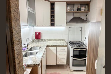 Apartamento à venda com 160m², 3 quartos e 4 vagasCozinha