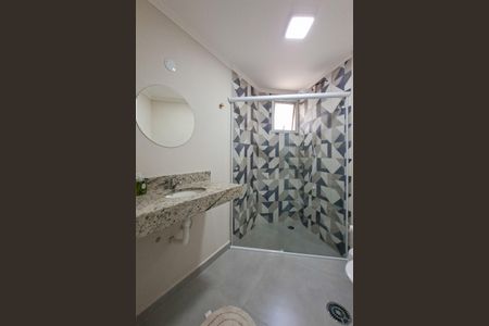 Apartamento para alugar com 77m², 3 quartos e 1 vaga Apartamento para alugar com 77m², 3 quartos e 1 vagaBanheiro da Suíte