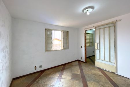 Casa para alugar com 382m², 4 quartos e 4 vagasEdícula - Suite