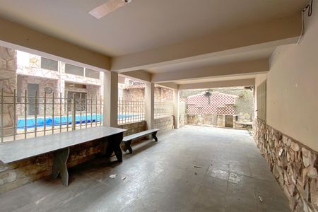 Casa para alugar com 382m², 4 quartos e 4 vagasÁrea Externa