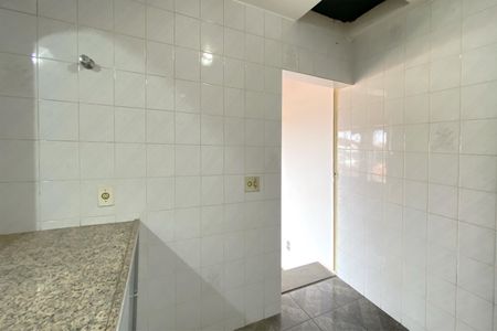 Casa para alugar com 382m², 4 quartos e 4 vagasEdícula - Cozinha
