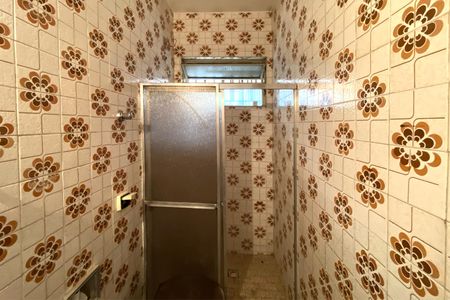 Casa para alugar com 382m², 4 quartos e 4 vagasBanheiro