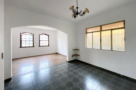 Sala de casa para alugar com 4 quartos, 382m² em São João Batista, Belo Horizonte