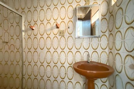 Casa para alugar com 382m², 4 quartos e 4 vagasBanheiro da Suíte 3