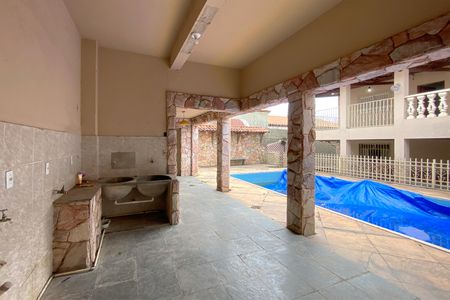 Casa para alugar com 382m², 4 quartos e 4 vagasÁrea de Serviço