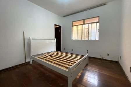 Casa para alugar com 382m², 4 quartos e 4 vagasSuite 3