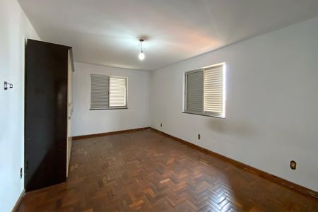 Casa para alugar com 382m², 4 quartos e 4 vagasSuite 2