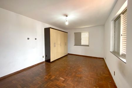 Casa para alugar com 382m², 4 quartos e 4 vagasSuite 2