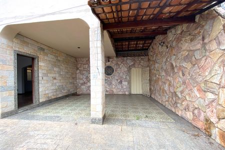 Casa para alugar com 382m², 4 quartos e 4 vagasGaragem