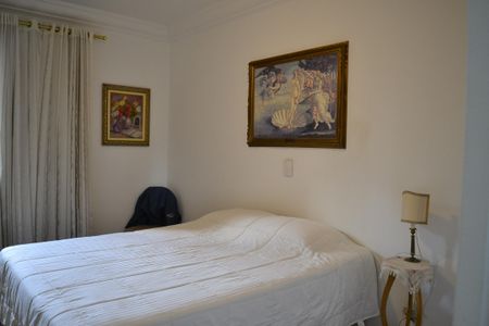 Apartamento à venda com 154m², 4 quartos e 2 vagasQuarto 3