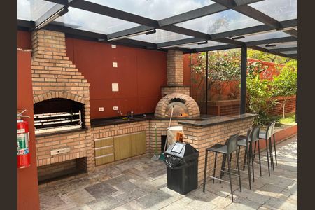 Apartamento à venda com 154m², 4 quartos e 2 vagasChurrasqueira