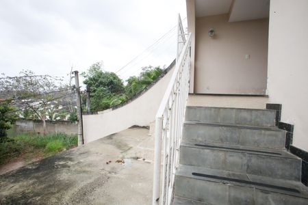 Casa de condomínio à venda com 450m², 3 quartos e 2 vagasEscada Externa