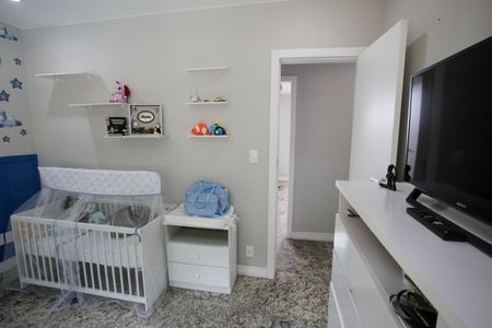 Casa de condomínio à venda com 450m², 3 quartos e 2 vagasQuarto 1