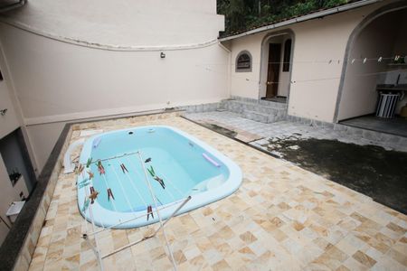Casa de condomínio à venda com 450m², 3 quartos e 2 vagasÁrea Externa
