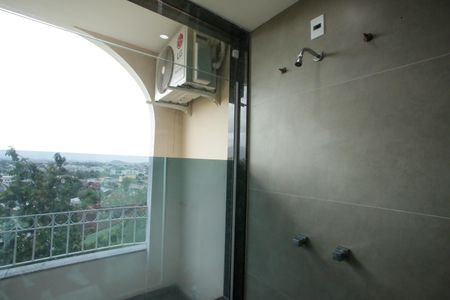 Casa de condomínio à venda com 450m², 3 quartos e 2 vagasBanheiro da Suíte
