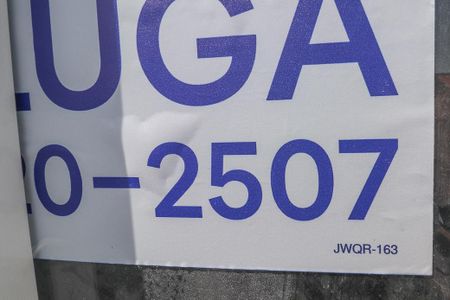 Placa de apartamento à venda com 1 quarto, 32m² em Petrópolis, Porto Alegre