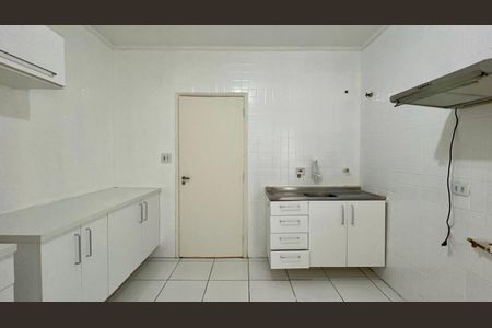 Apartamento para alugar com 129m², 2 quartos e 1 vaga Apartamento para alugar com 129m², 2 quartos e 1 vagaCozinha