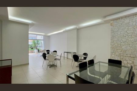 Apartamento para alugar com 129m², 2 quartos e 1 vaga Apartamento para alugar com 129m², 2 quartos e 1 vagaÁrea comum