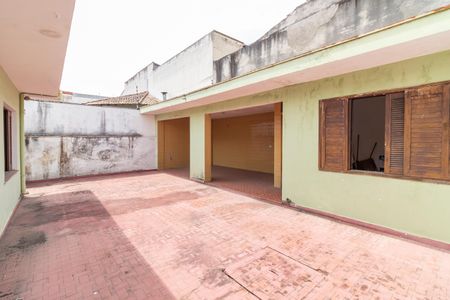 Casa à venda com 196m², 3 quartos e 4 vagasÁrea de Serviço - Quintal