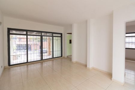 Sala de casa à venda com 3 quartos, 196m² em Jardim Jussara, São Paulo