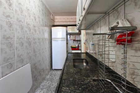 Apartamento à venda com 57m², 2 quartos e 1 vaga Apartamento à venda com 57m², 2 quartos e 1 vagaCozinha