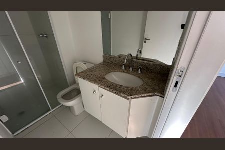 Apartamento para alugar com 71m², 3 quartos e 1 vaga Apartamento para alugar com 71m², 3 quartos e 1 vagaBanheiro