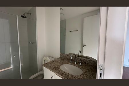 Apartamento para alugar com 71m², 3 quartos e 1 vaga Apartamento para alugar com 71m², 3 quartos e 1 vagaBanheiro